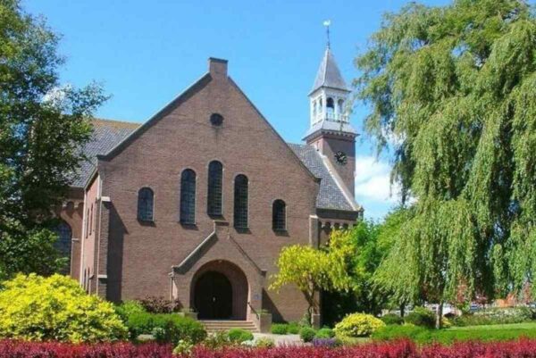 verblijf st. annaland tholen kerk