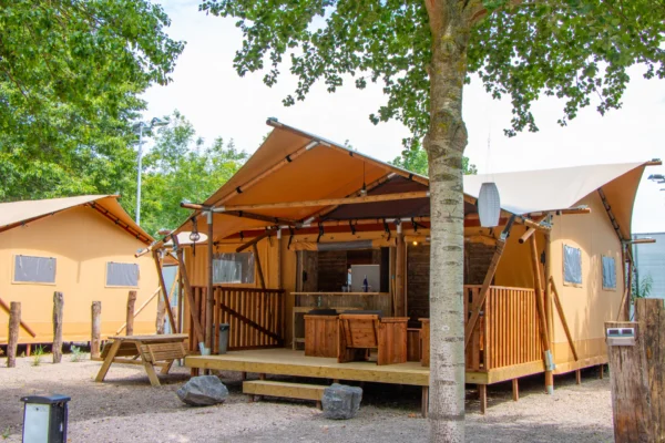 Strandpark Zeeland Safaritent en Tinyhouse's